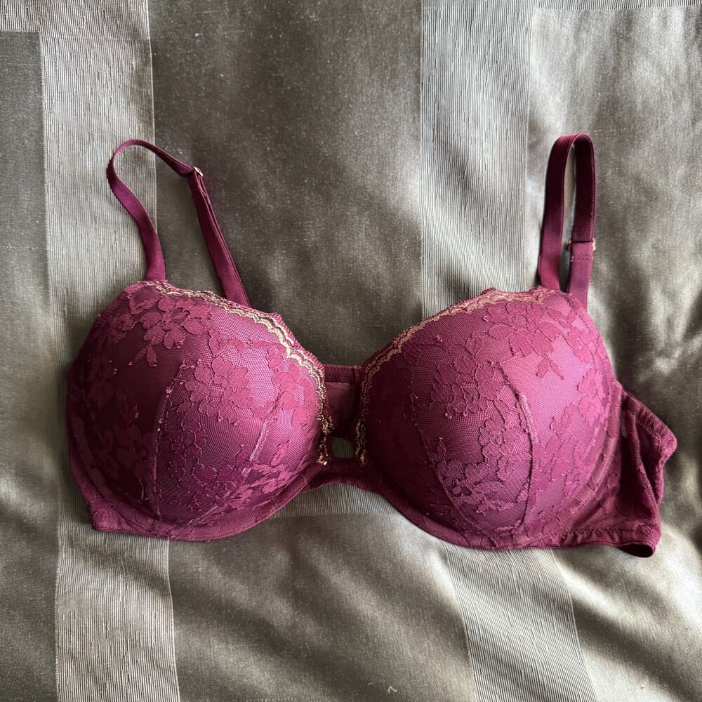 VICTORIA'S SECRET Dream Angels Burgundy Gold Accent Lace Push Up Bra Size 38D
